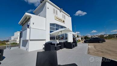 Bar in posizione strategica