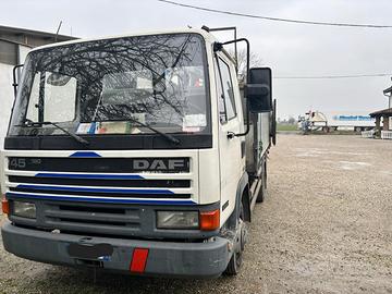 Daf 70 q.li ribaltabile trilaterale
