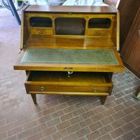 Cassettiera in legno