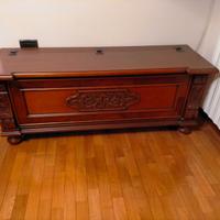 Cassapanca in legno