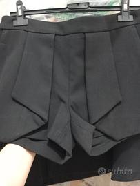 pantaloncini a gonna e pantaloncini Zara 