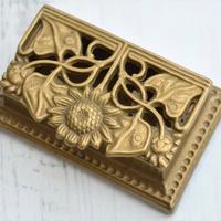 Porta francobolli vintage in ottone da scrivania