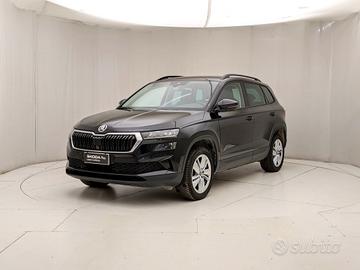 SKODA Karoq - Karoq 2.0 TDI SCR 4x4 DSG Executive