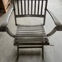 Sedia con braccioli pieghevole