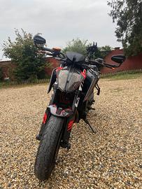 KTM DUKE 790