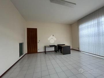 UFFICIO A ISOLA VICENTINA