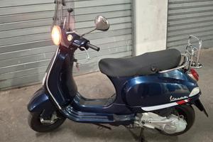 Piaggio Vespa 125 LX