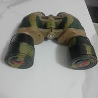 Binocolo militare.