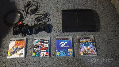 PS 3 + 4 giochi 