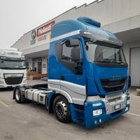 B374-Trattore stradale Iveco Stralis 480