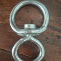 Giunto girevole per funi o catene