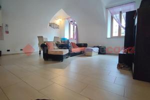 Appartamento Porte [Cod. rif 3229713VRG]