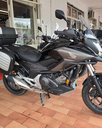 Honda NC 750 X DCT UNIPRO TRAVEL