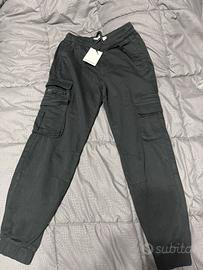 Pantaloni Bershka Cargo