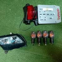 porta targa faro  frecce 