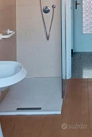 Piatto doccia 140 x 80