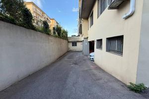 Box / Garage di 24 m² a Scandicci