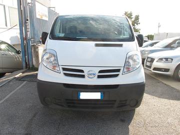 Nissan Primastar FURGONE CHIUSO CON 3 POSTI A SEDE