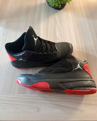 Scarpe jordan numero 44