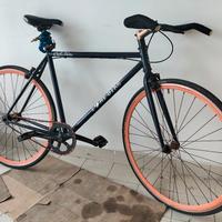 Bici scatto fisso