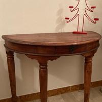 tavolino consolle mezzaluna in legno con cassetto