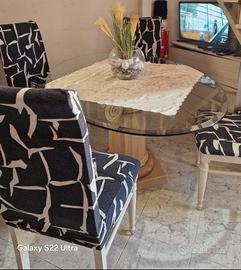 Tavolo in cristallo 160×108con base in marmo pieno