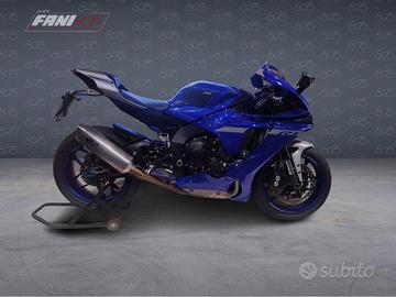 YAMAHA YZF R1