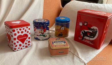 Set 5 scatole pubblicitarie in latta