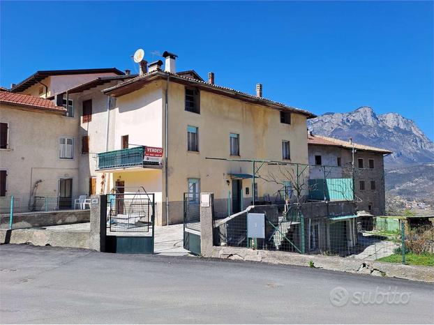 PORZIONE DI CASA A BASELGA DEL BONDONE