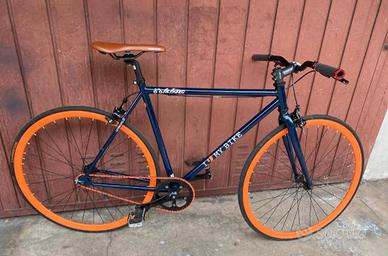 bicicletta single speed fixie unieuro