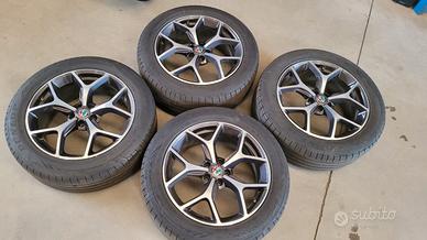 Cerhi 19 Alfa Romeo Stelvio + 8 pneumatici