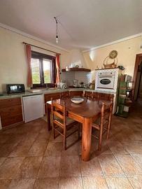 Casa, Campofelice di Roccella.