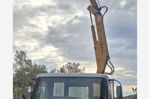 Camion Iveco 100