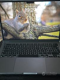 Apple MacBook Air 13"  M3 (2024) - Grigio siderale