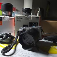 Sony a6000 + obiettivi e accessori