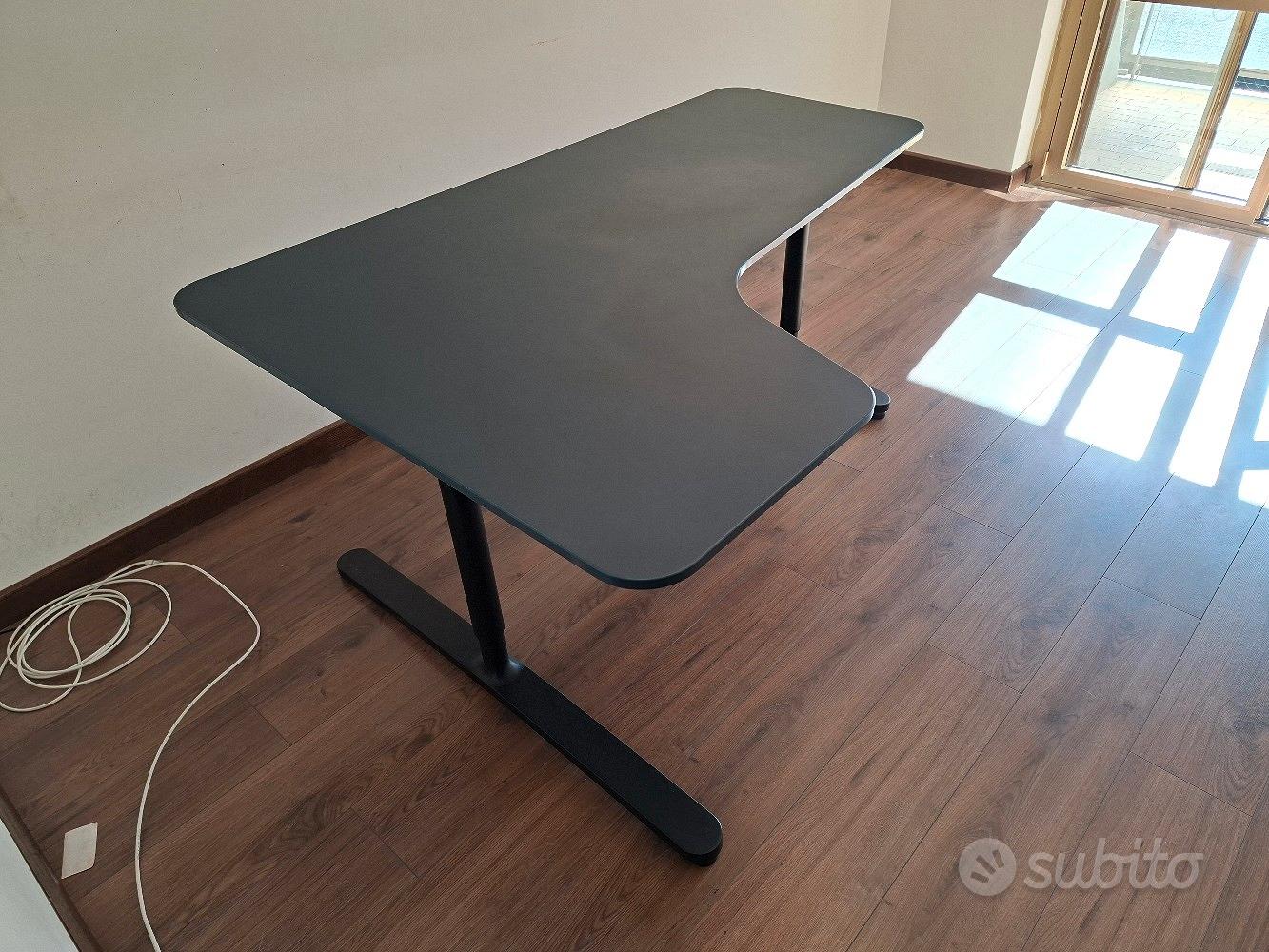 Scrivania IKEA Bekant Angolare Sinistra Arredamento e Casalinghi