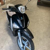 Liberty 125 2008