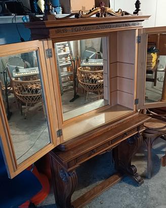 Antico mobile Toletta in Noce 