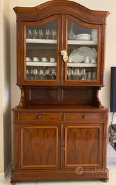 CREDENZA D'ANTIQUARIATO