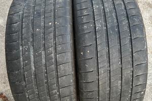 Bridgestone 235 35 19 estive