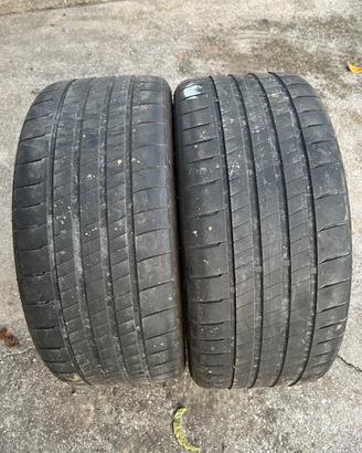 Bridgestone 235 35 19 estive