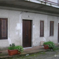 Casa autonoma con giardino