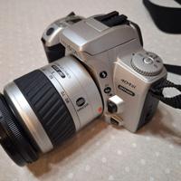 Reflex Minolta Dynax 404si + borsa