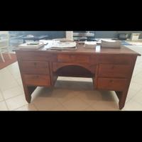 Scrittoio del fattore antico