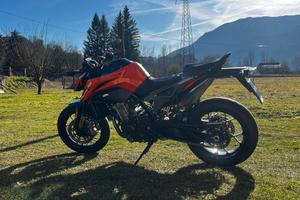 KTM DUKE 790 L 2023