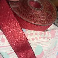 nastro rosso natalizio