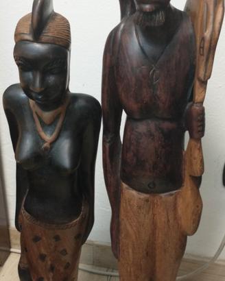 Coppia di grandi statue africane in legno 