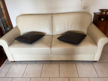 Divano letto in pelle