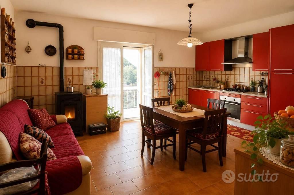 Rustico / Casale di 270 m² con più di 5 locali a T - Vista 4