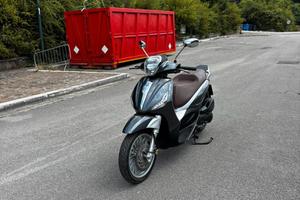 Beverly 300 ABS/ASR